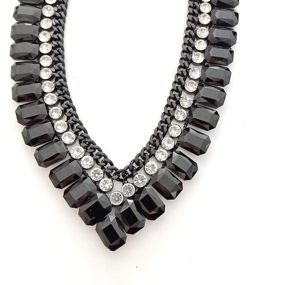 Stunning Natasha Black & Clear Rhinestone V Shape Statement Necklace - Picture 3 of 4